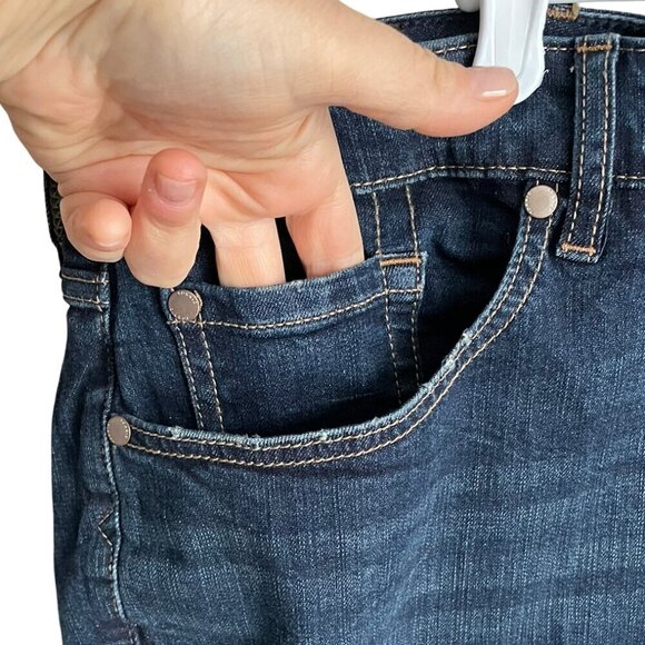 TORRID Mid Rise Jeans Slim Boot Vintage Stretch Denim Women's 28R, 50x31.5 - Picture 5 of 16